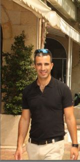 Yaniv